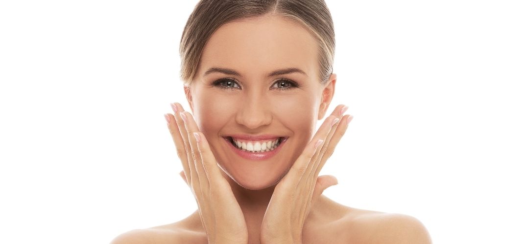 girl with white teeth